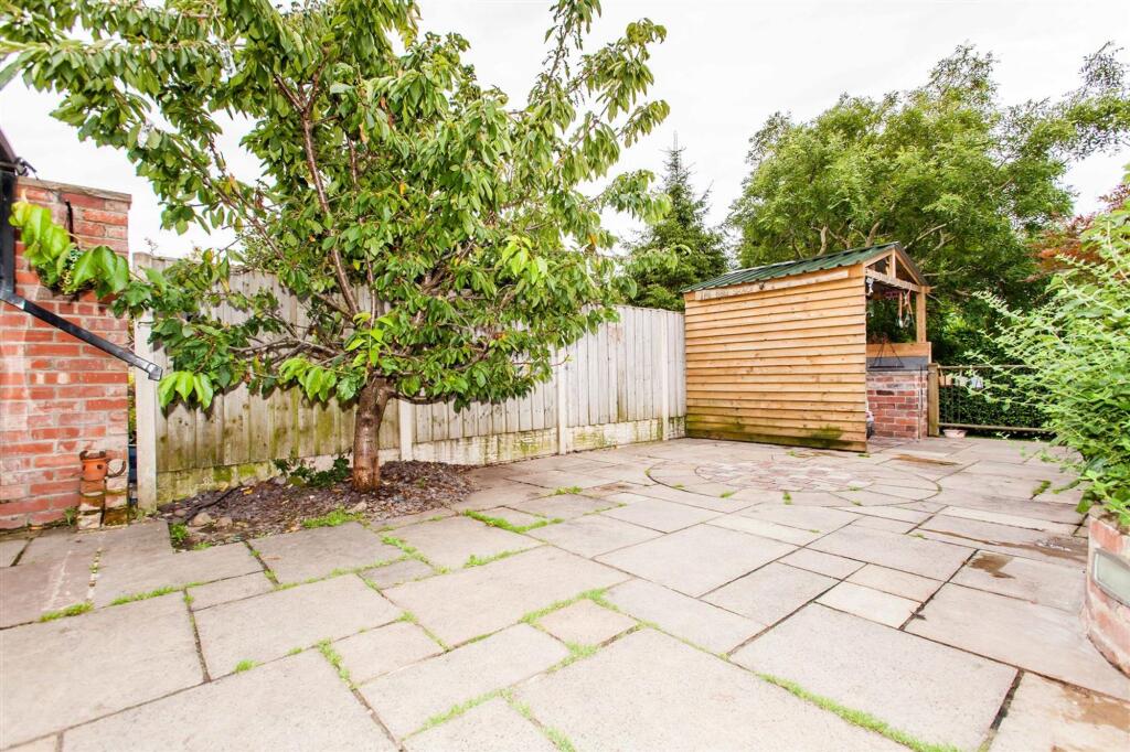 2 Houfton Road (3).jpg