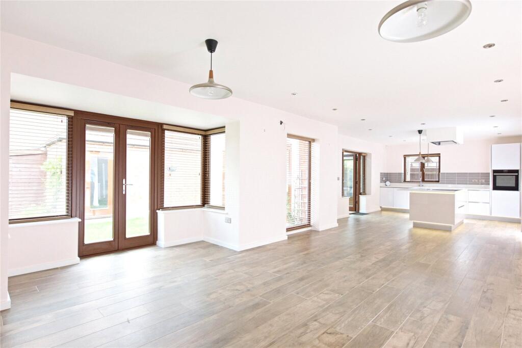 Kitchen/Sitting Room