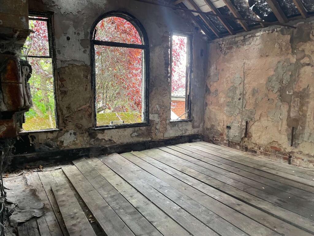 18 T202506271139.jpg