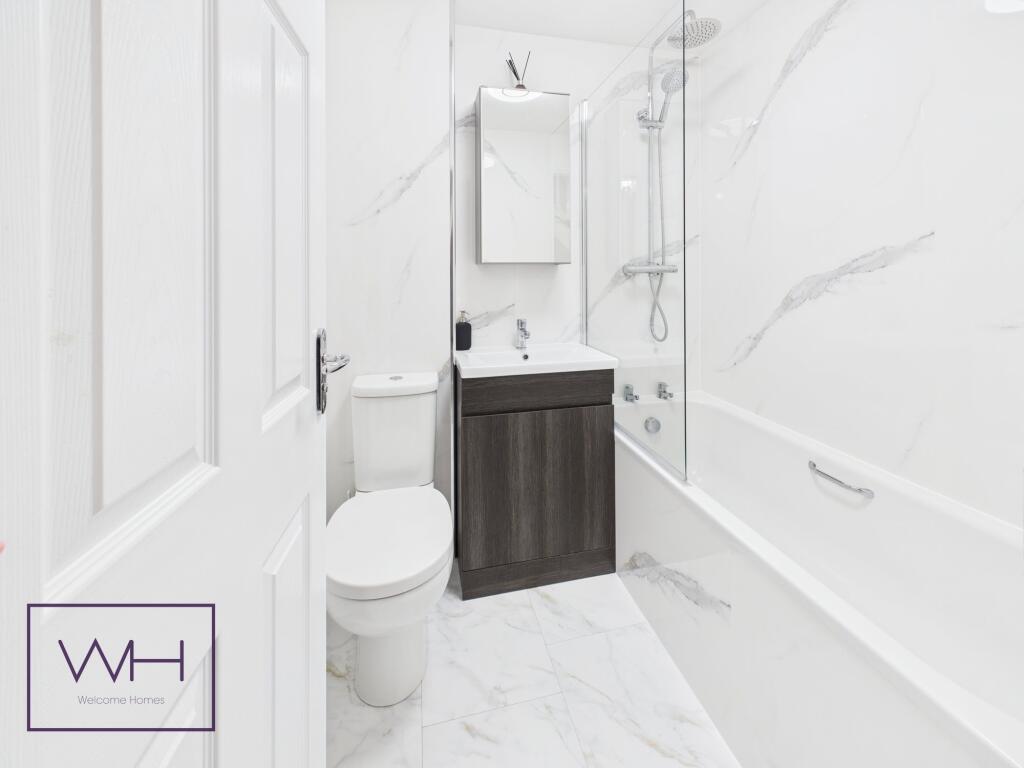 CAM03785G0-PR0222-ST