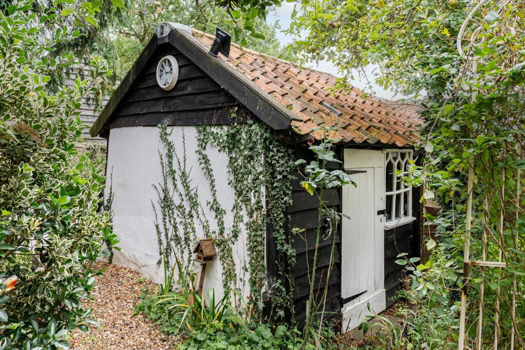 OUTBUILDING