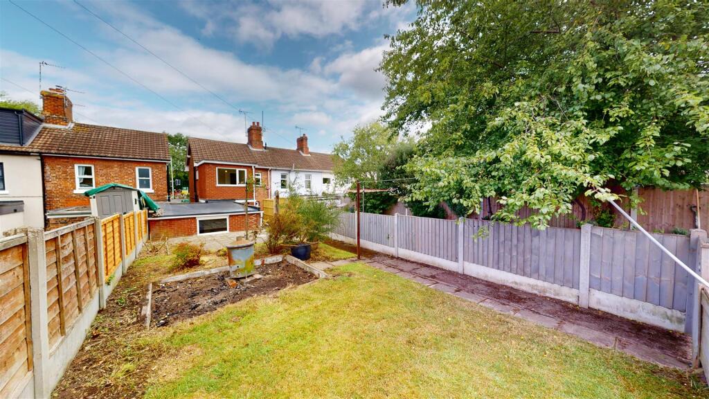 Weir Road 3 Garden 2.jpg