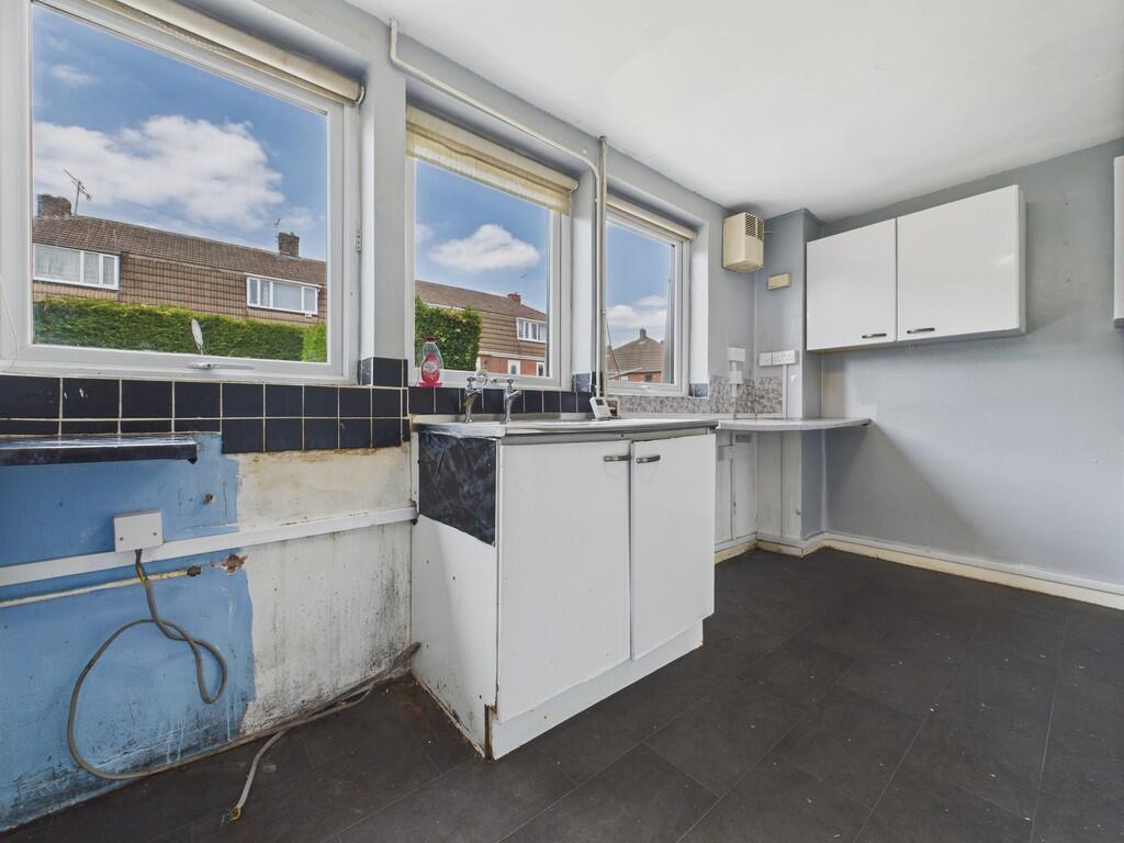 CAM04273G0-PR0141...