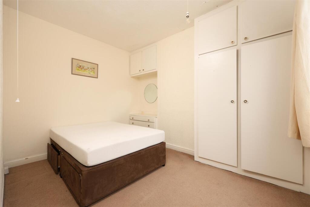 8 Kensington Road 20.JPG