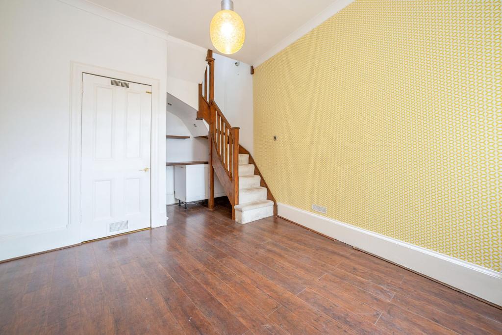 Dining Room/Bedroom