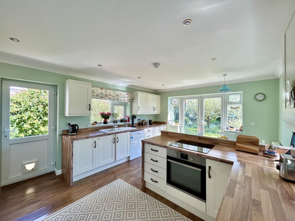 Kitchen 3
