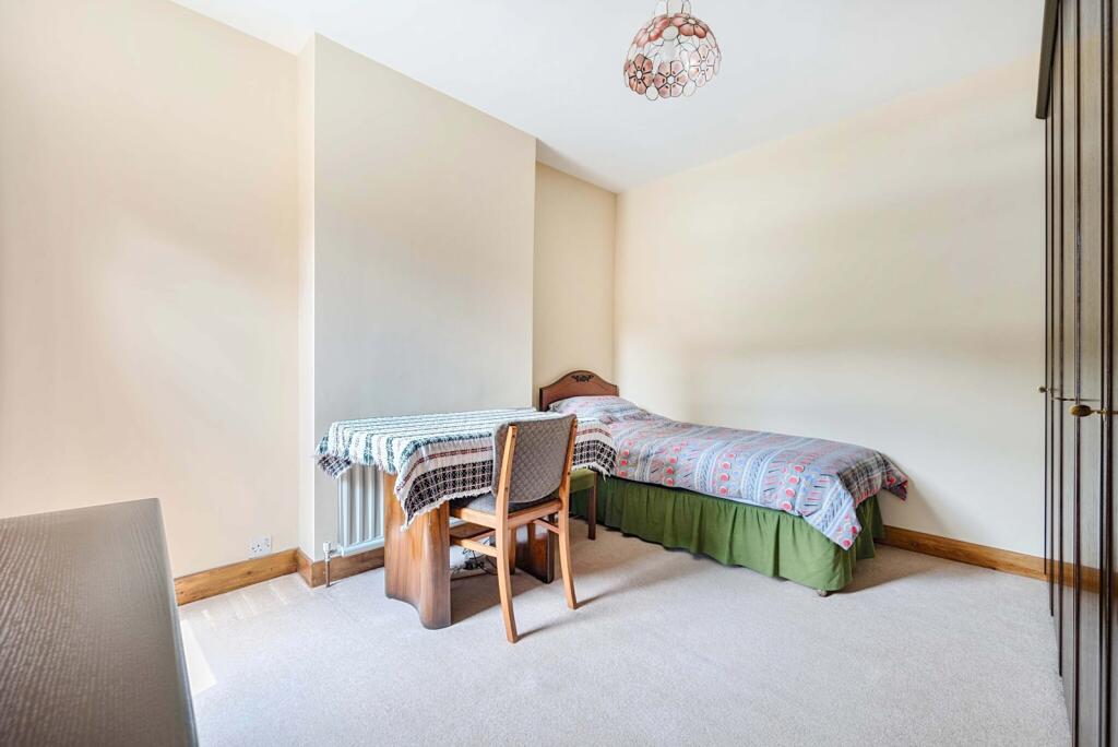 1305645-3-6849773...