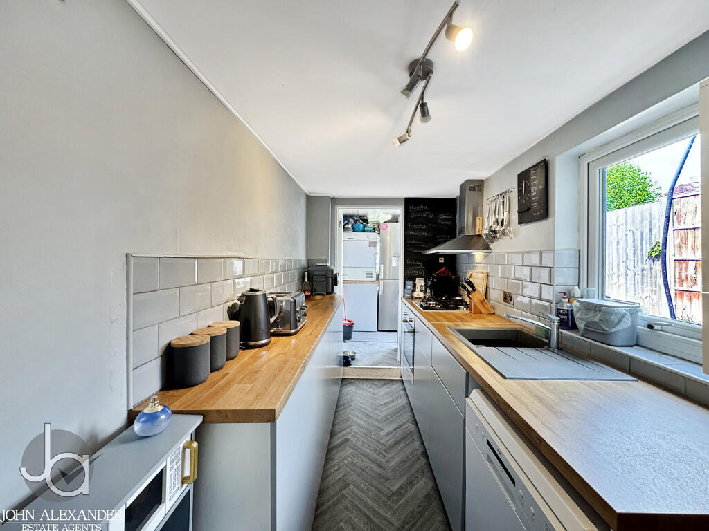 20250506_10084975...