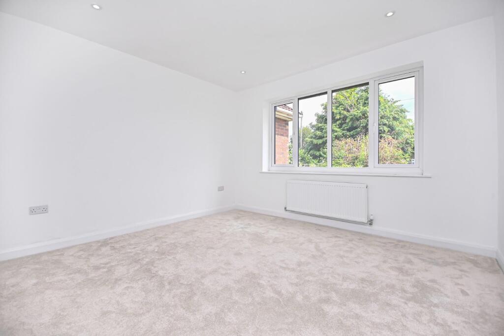 33 Ridgmont Drive Bedroom 1.jpg