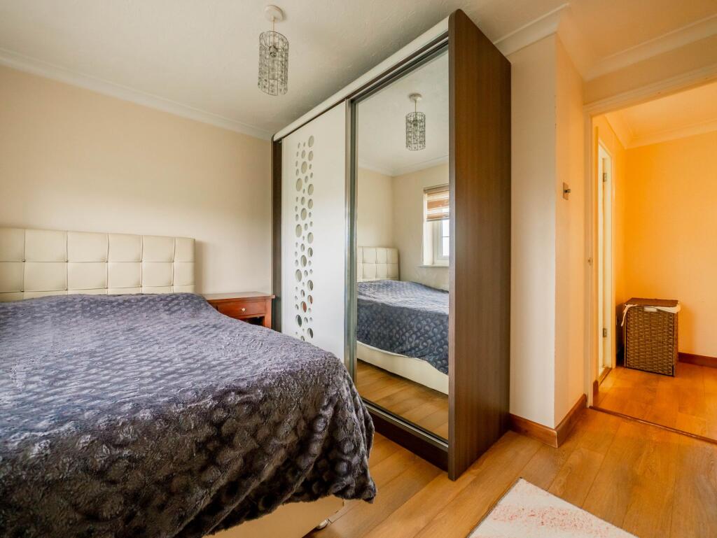 Bedroom4
