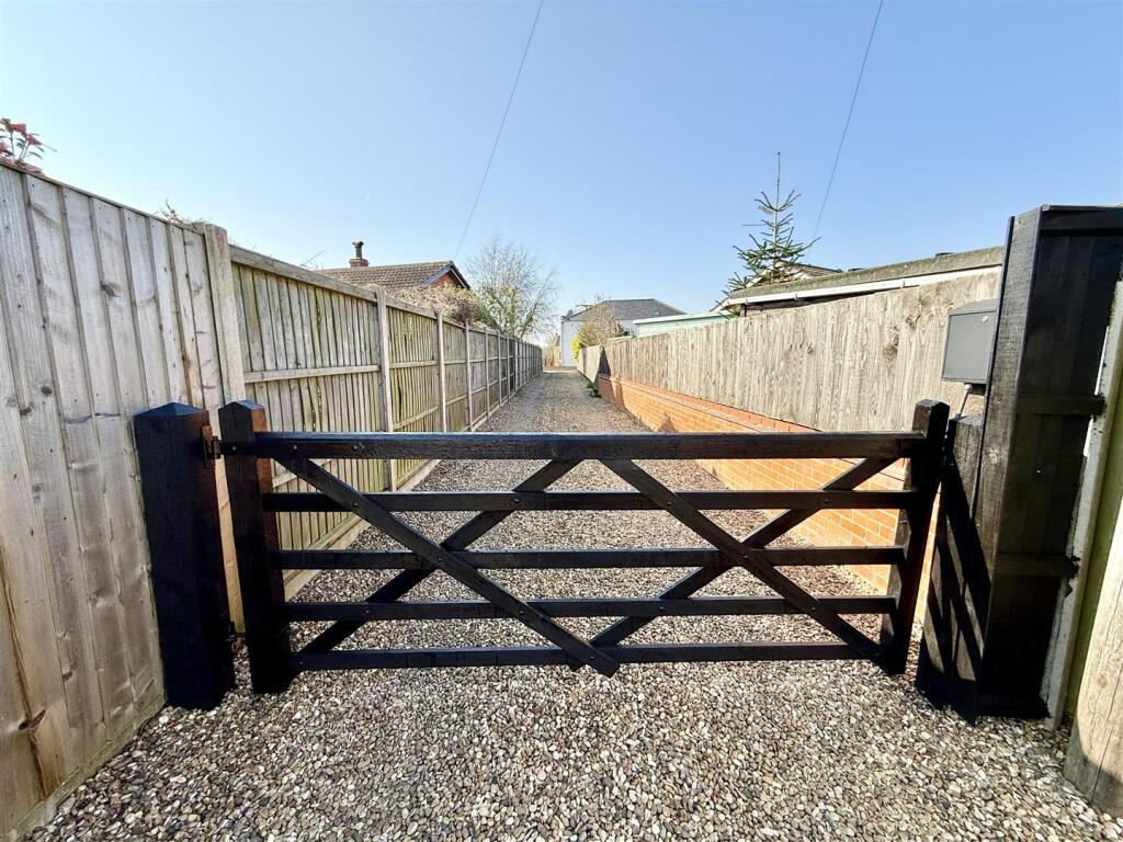 gated driveway