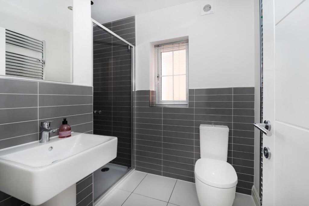 9 Westfield Drive14.jpg