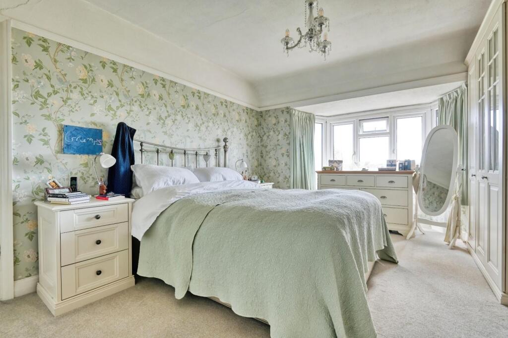 32beaconrd18.jpg