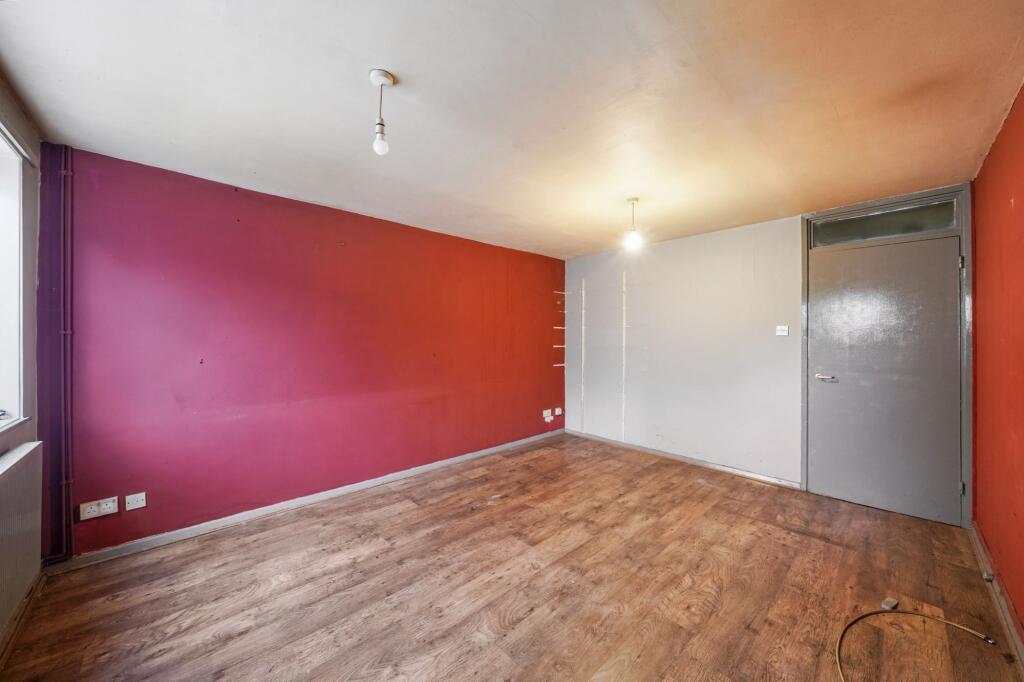 4 Bradbury Close, Southall, Middlesex, UB2 4JZ