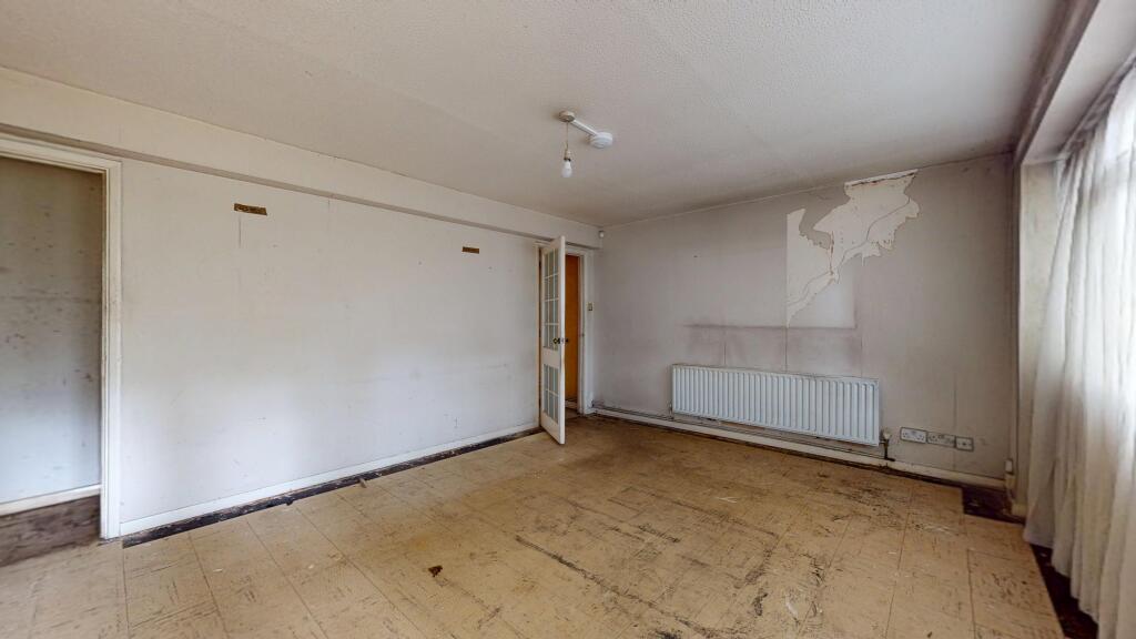 6 Coverack Close, Shirley, Croydon, CR0 7ND