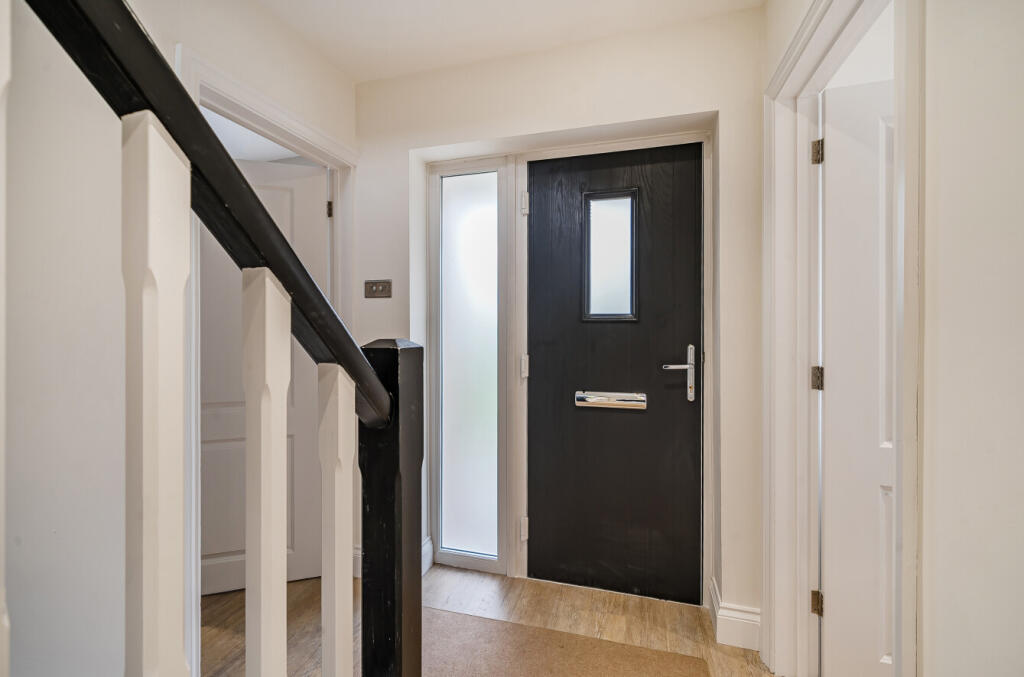 1371005-22-68f640...