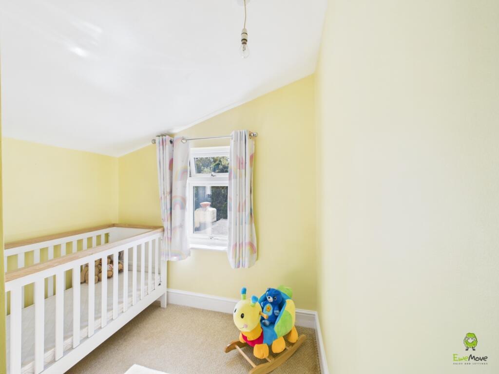 CAM03779G0-PR0286-STILL003