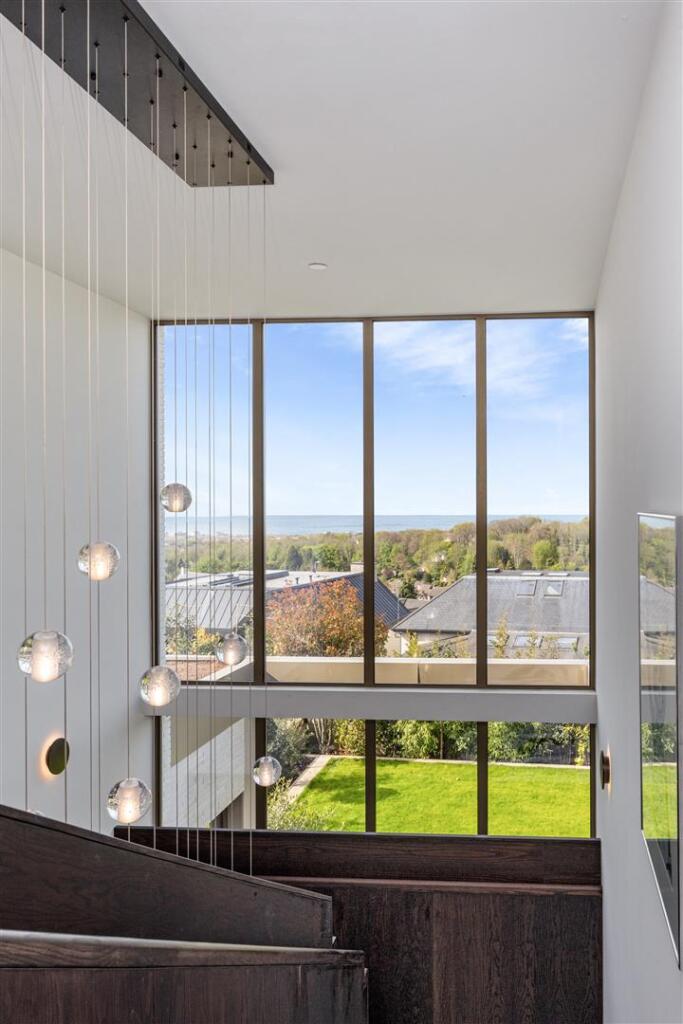 Dyke Road, 77b-062.jpg