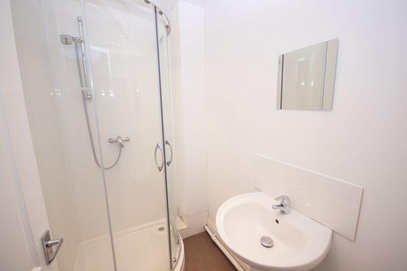 2 Battenburg Road - En Suite Bedroom Two