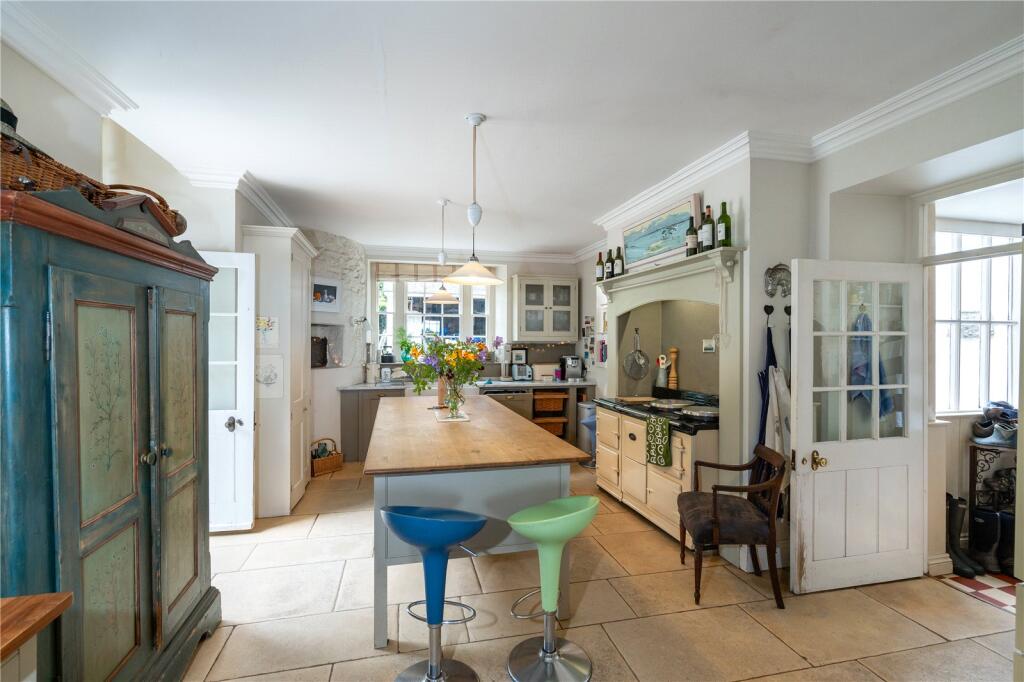 Kitchen/Breakfast