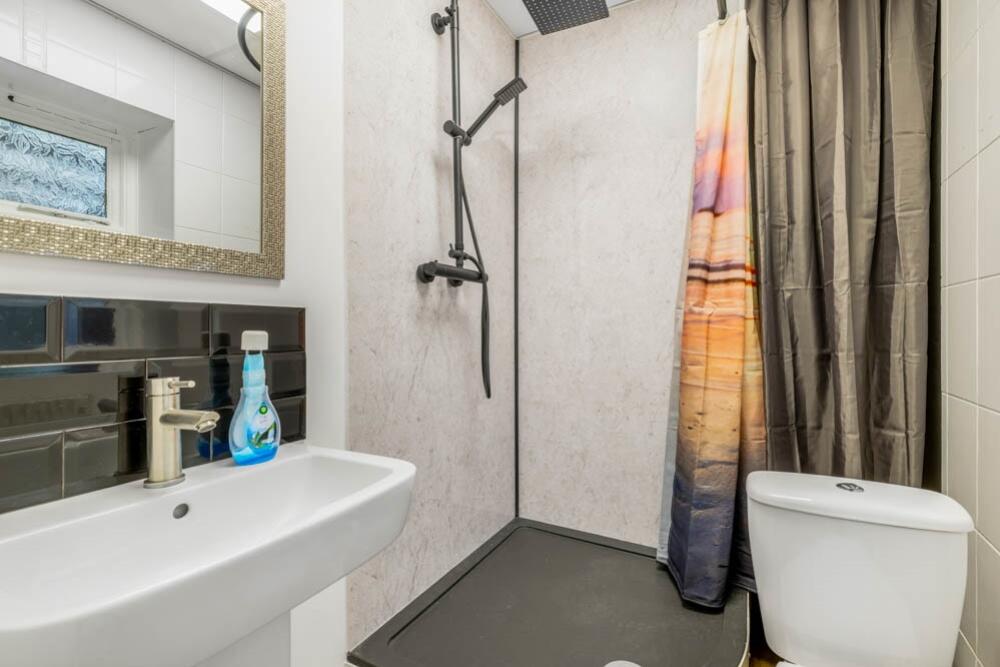 85 High Street (Holbeach)-19