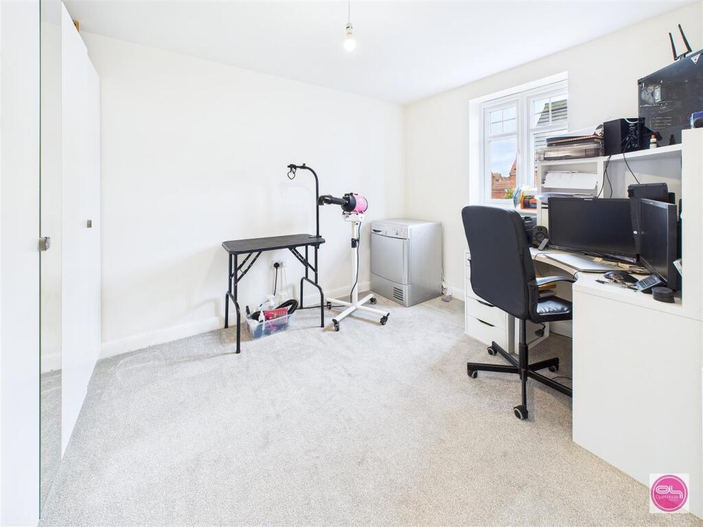 Rook Avenue, Burton Upon Trent (23).jpg