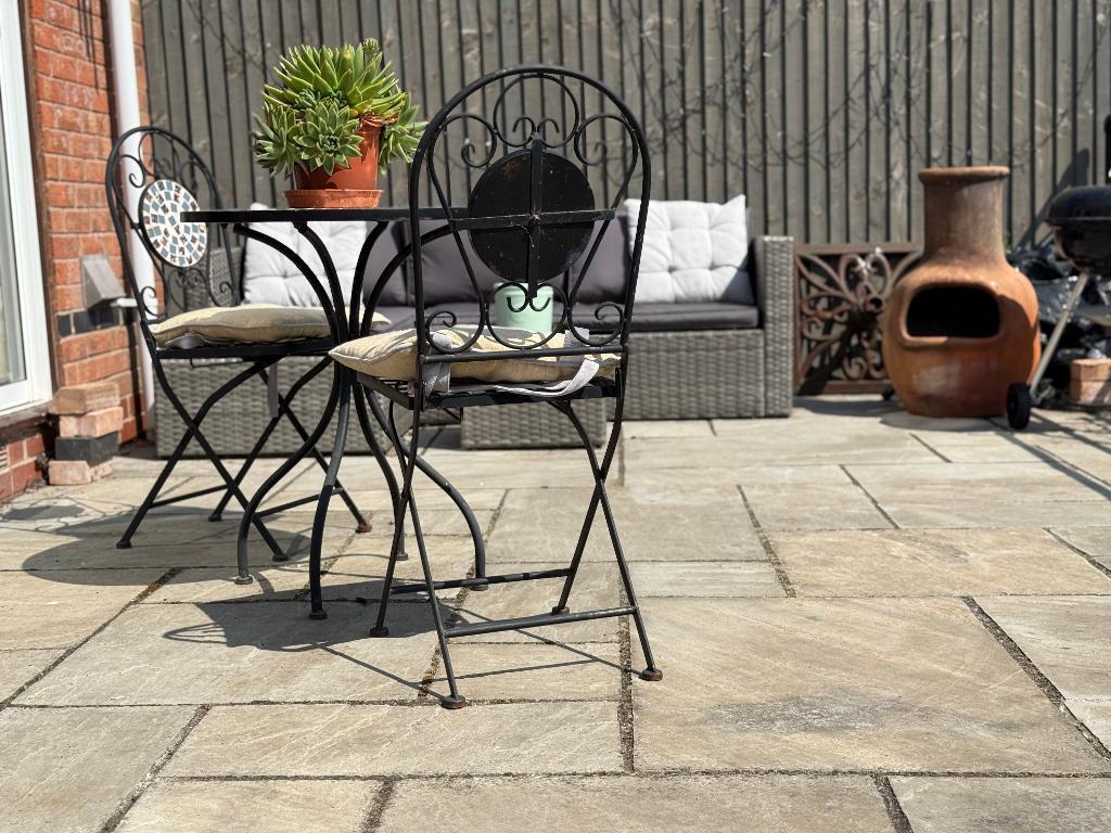 Terrace to enjoy in the summer sunshine