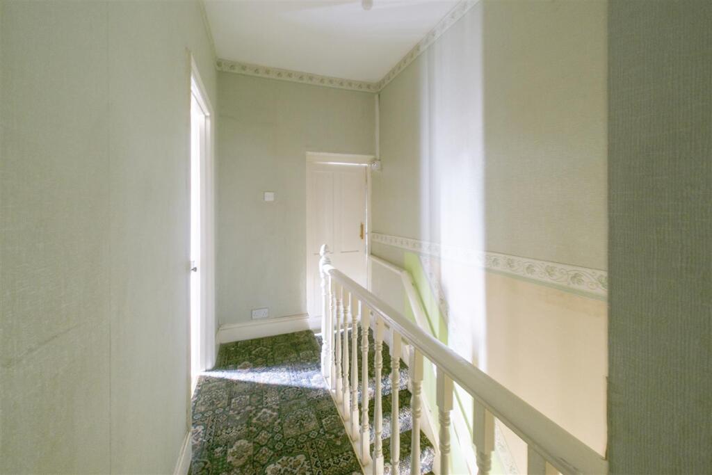 12 Herapath Street, Barton Hill, Bristol, BS5 9SE 