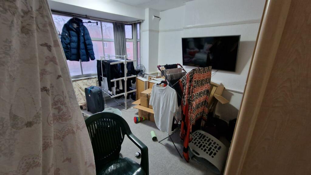 WhatsApp Image 2024-12-18 at 15.08.53 (1).jpeg