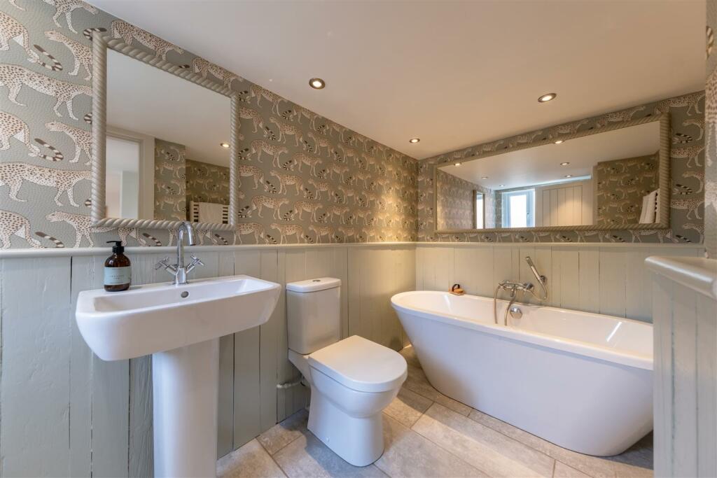 77 Hockenhull Lane-015.jpg