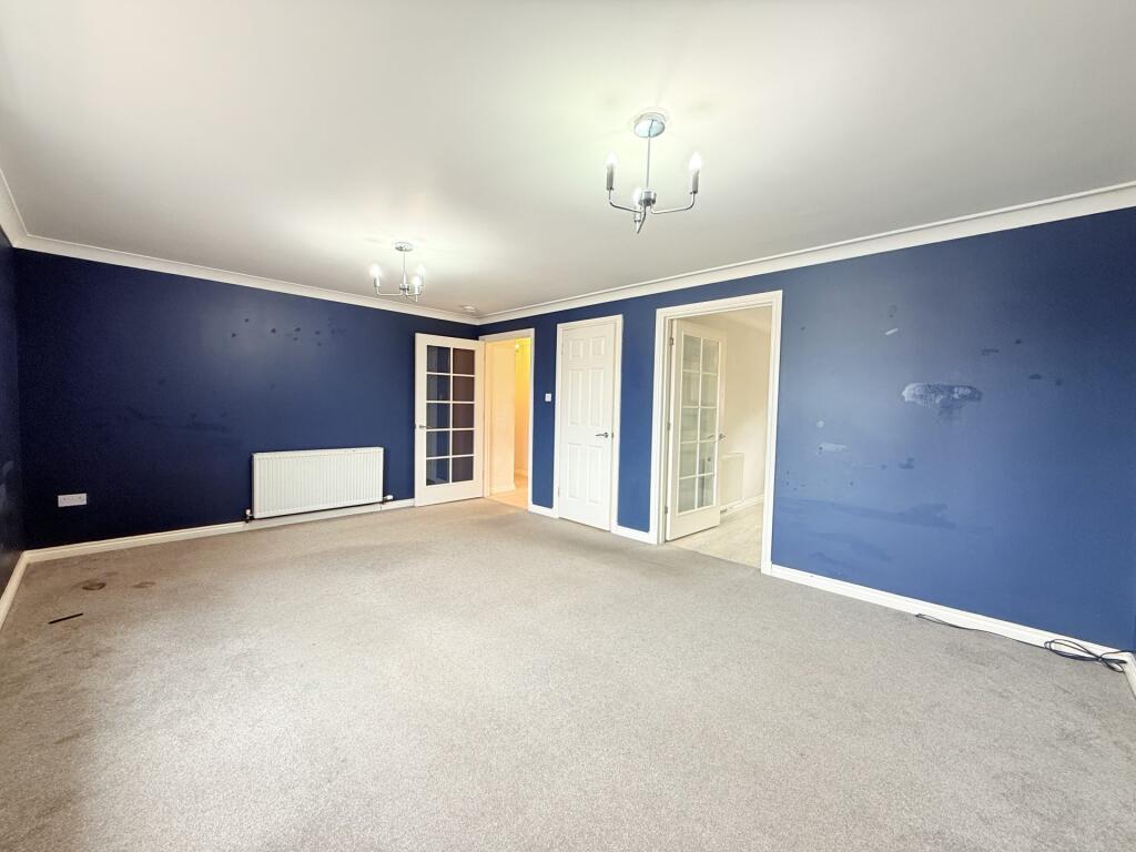 15A Terregles Street, Dumfries, DG2 9AA - Braidwoo