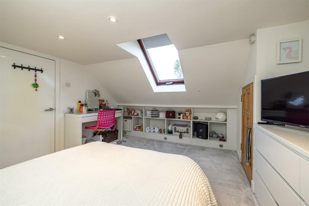 9 High Street Earlston 24.JPG