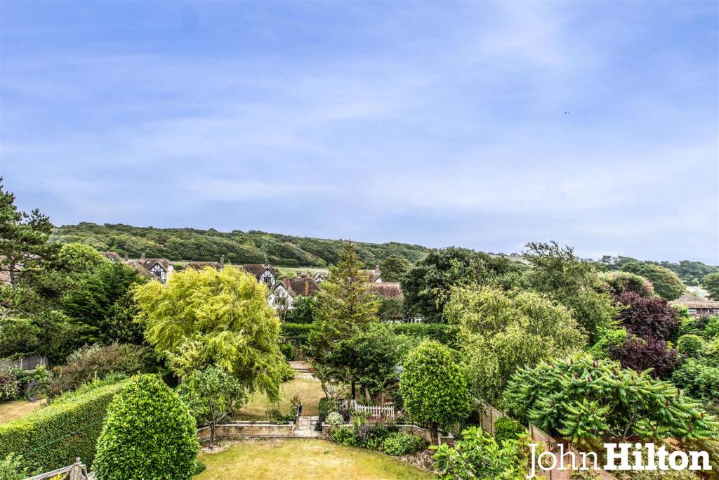 24 Gorham Avenue-49.jpg