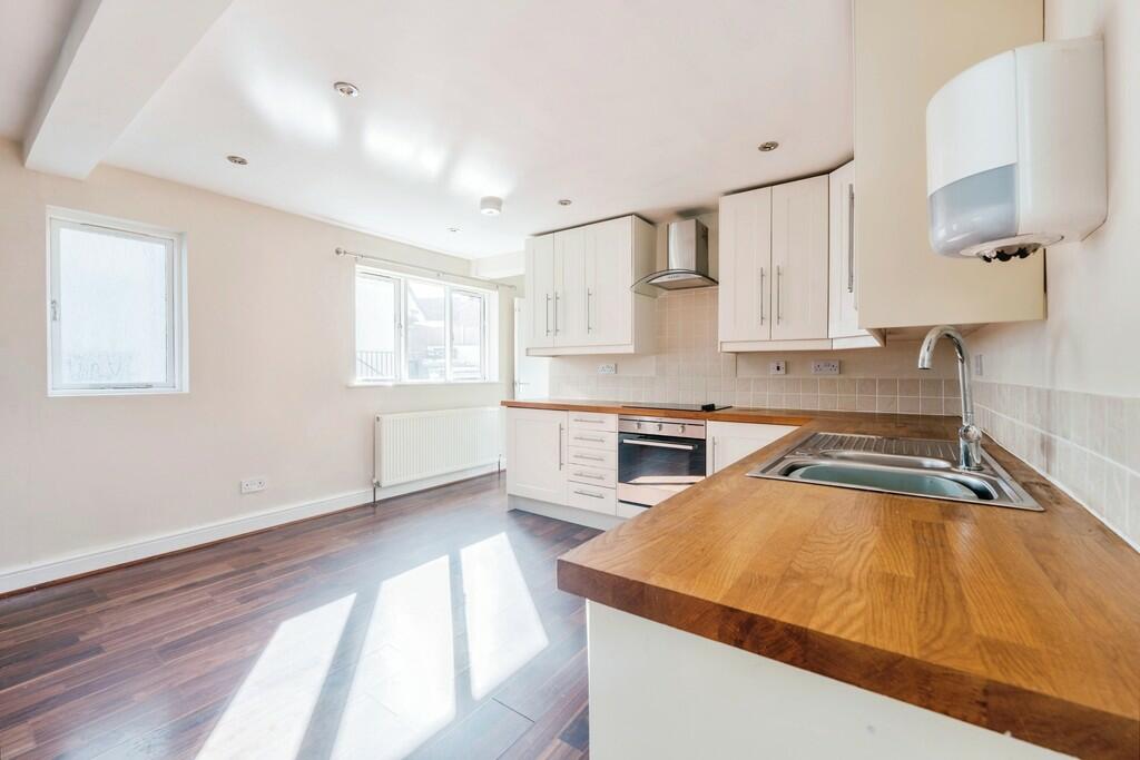 Kitchen/ Dining A...