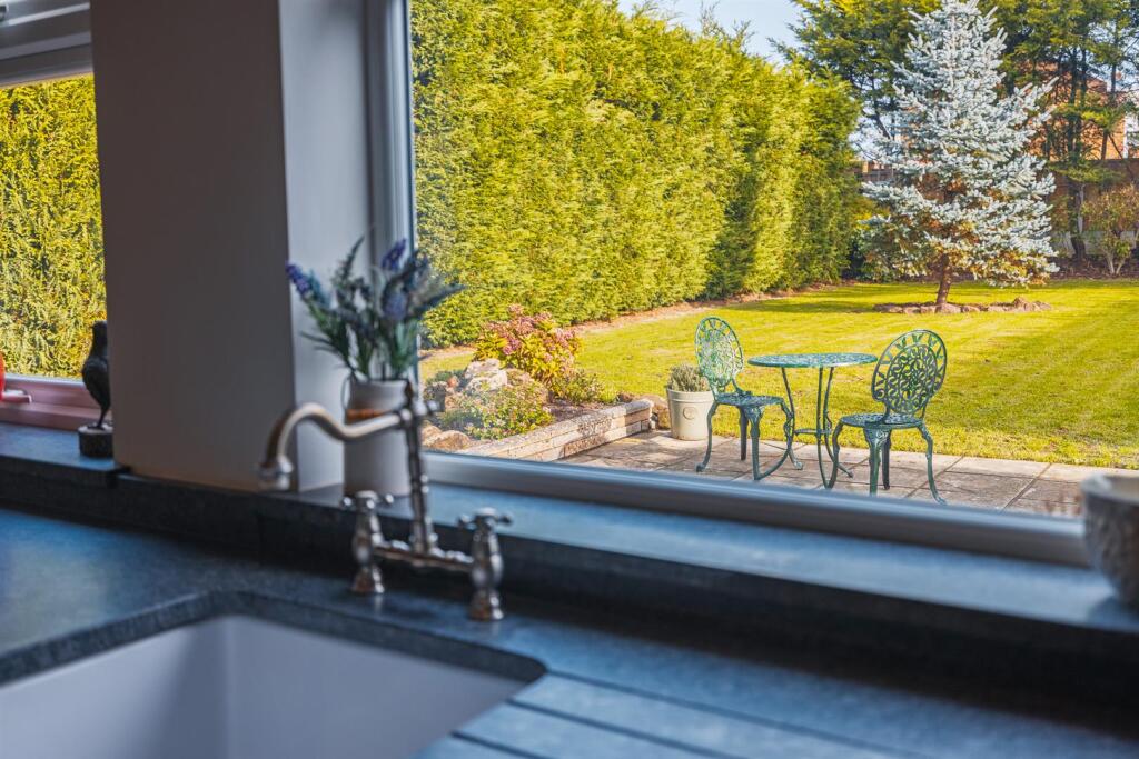 The Bungalow, Tannery Ln-63.jpg