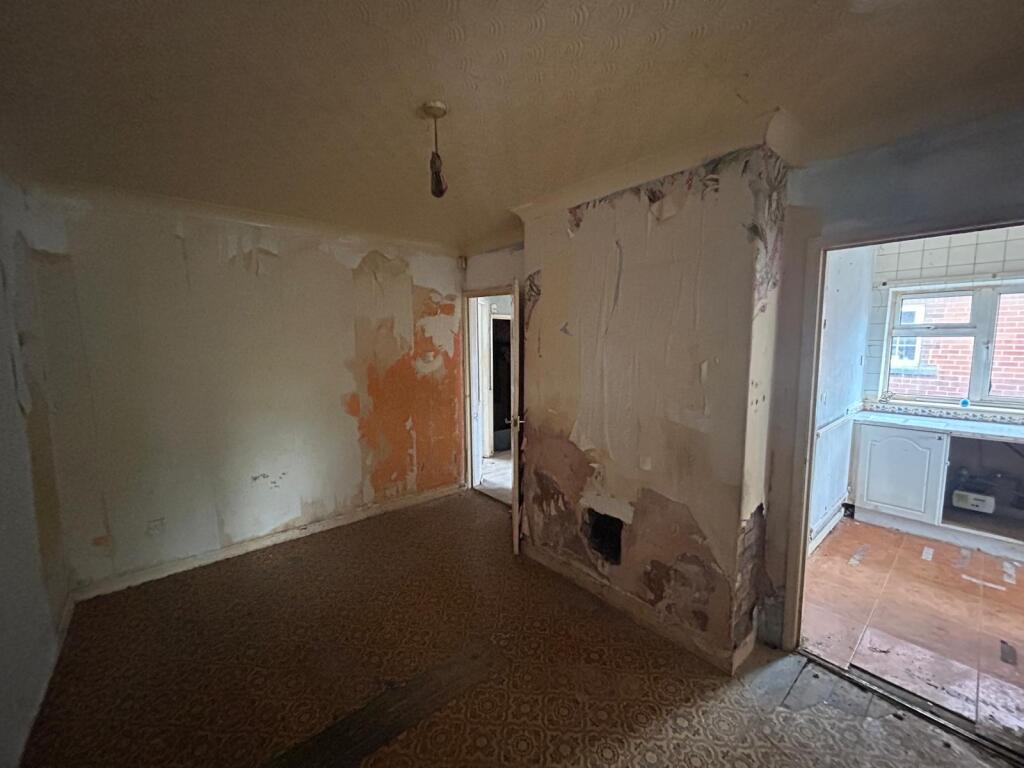 WhatsApp Image 2025-09-10 At 16.19.40 71afce6c T202509101947.jpg