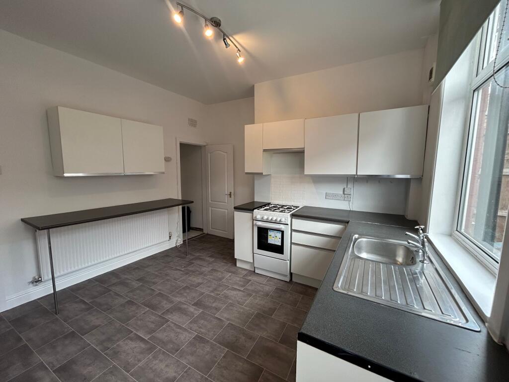 Kitchen/Dining Area