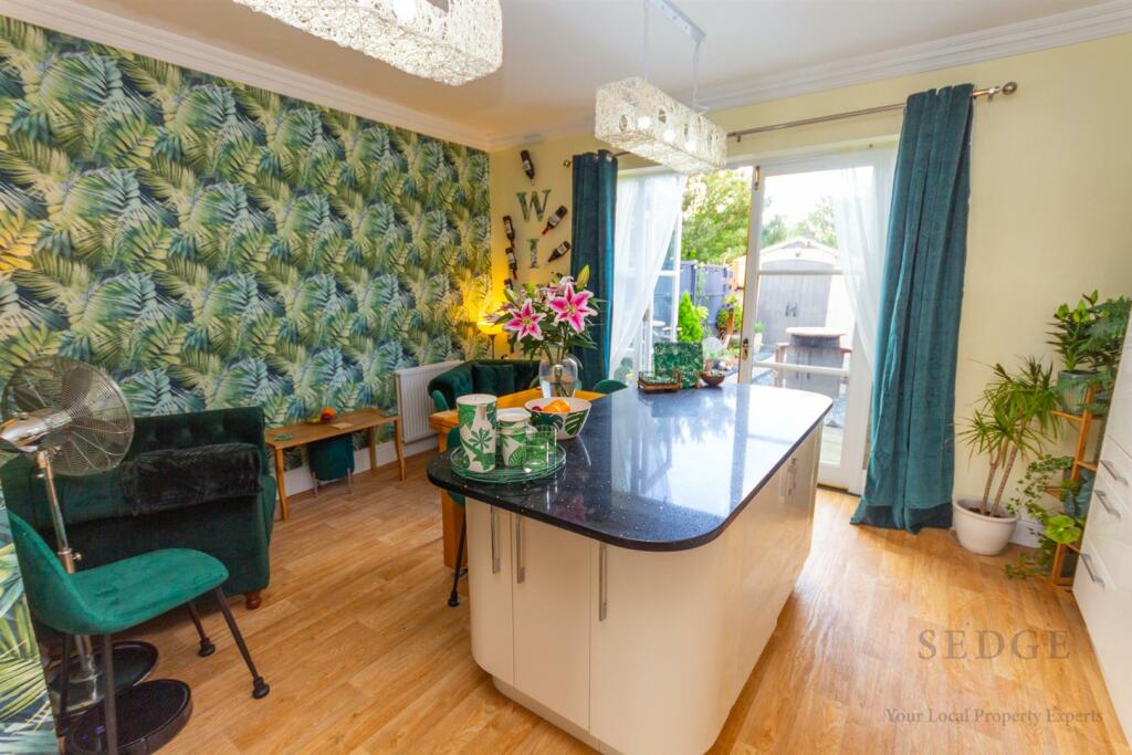 12 redbourne -21.jpg
