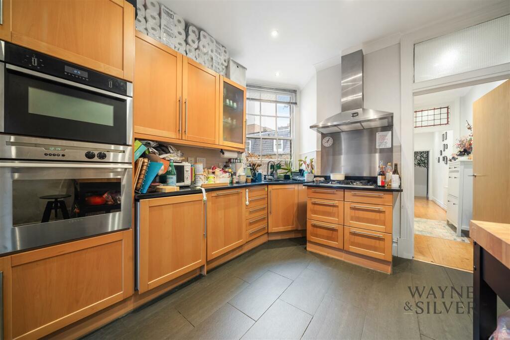Cosway Street, NW1