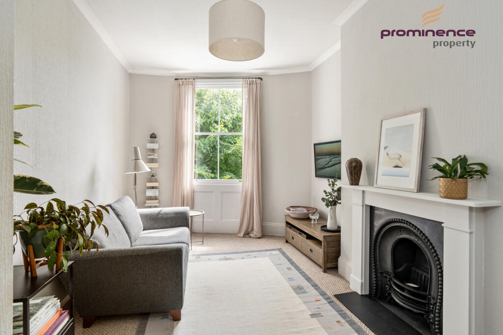 Flat 3, 27 Brunswick Road-5
