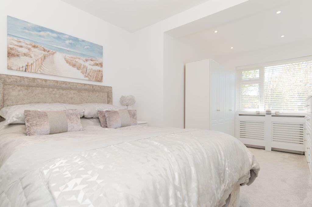 BEDROOMS AND BATHROOMS