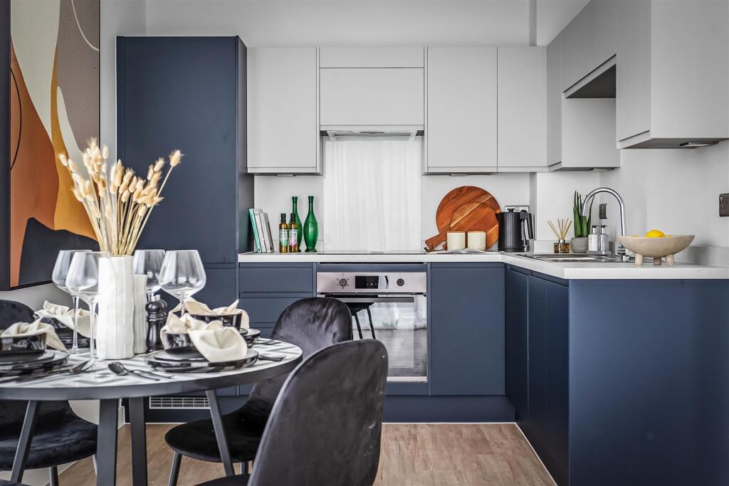 Thornetts House, Leatherhead