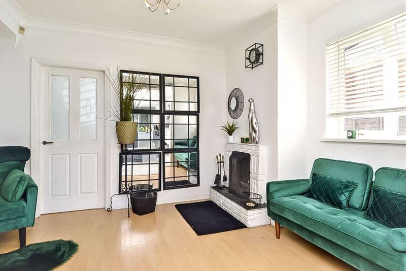 SITTING ROOM