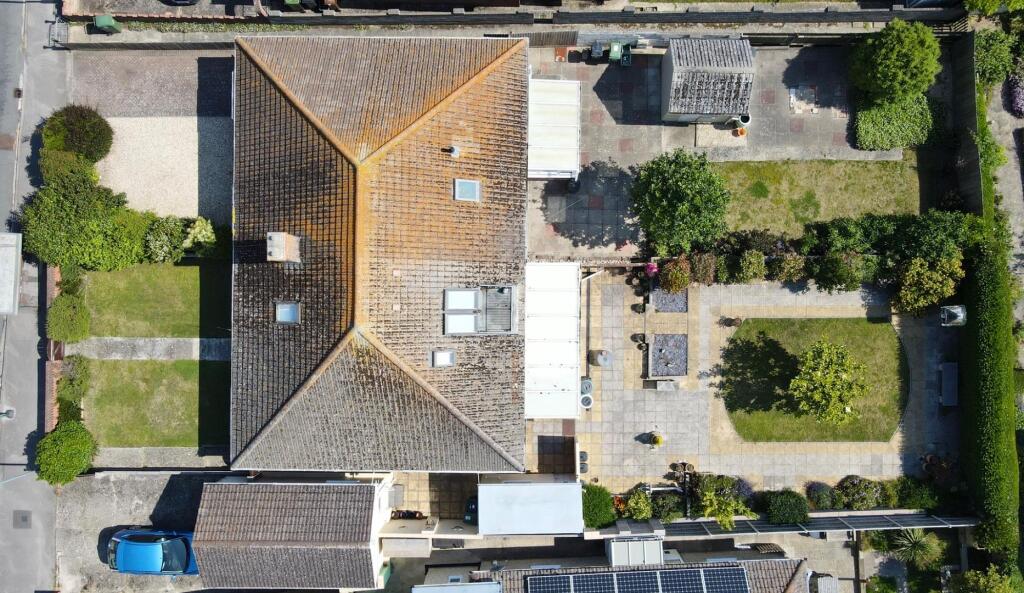 dji_fly_20250618_160330_424_1750787702531_photo.jp