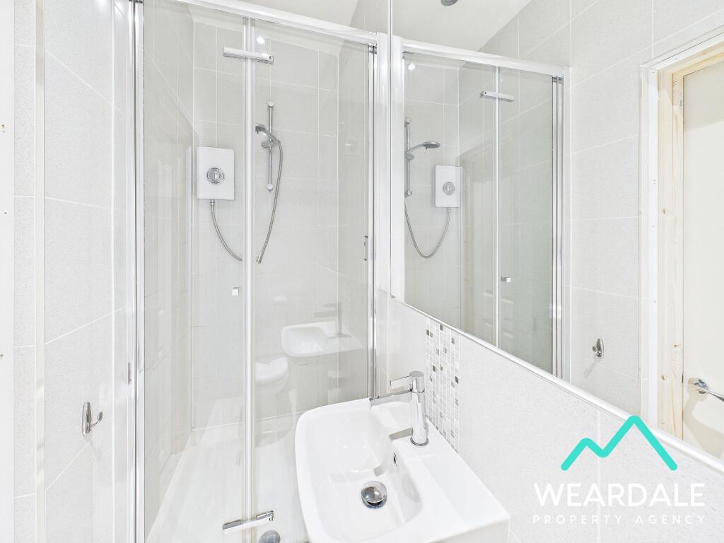 Bedroom 1 En-suite