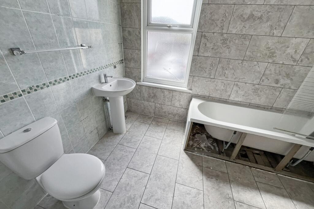 6 Orchard Villas, Cray Road, Sidcup, Kent, DA14 5DJ