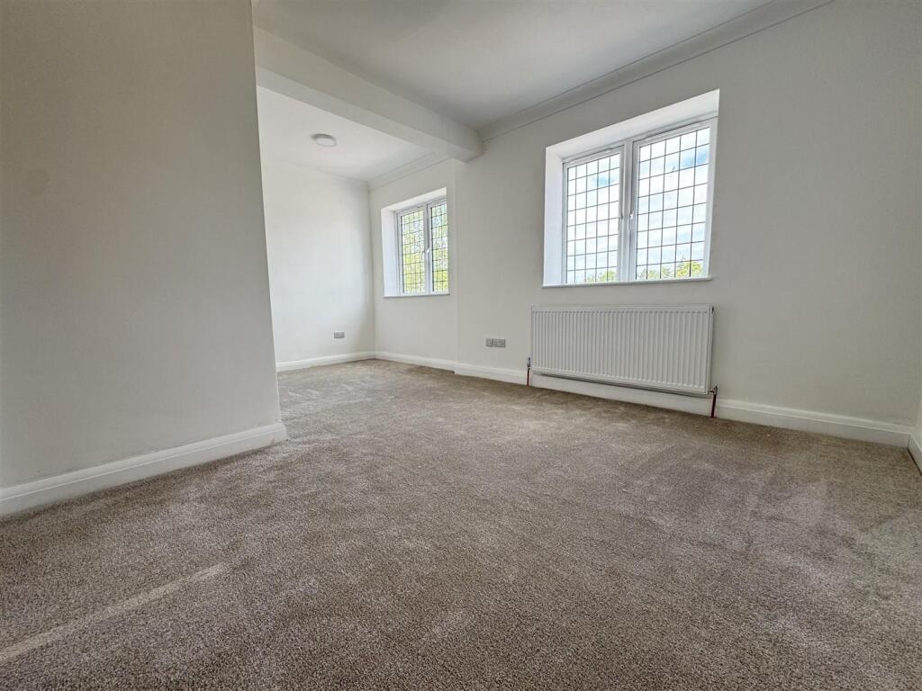 IMG_8583 (Large).JPG