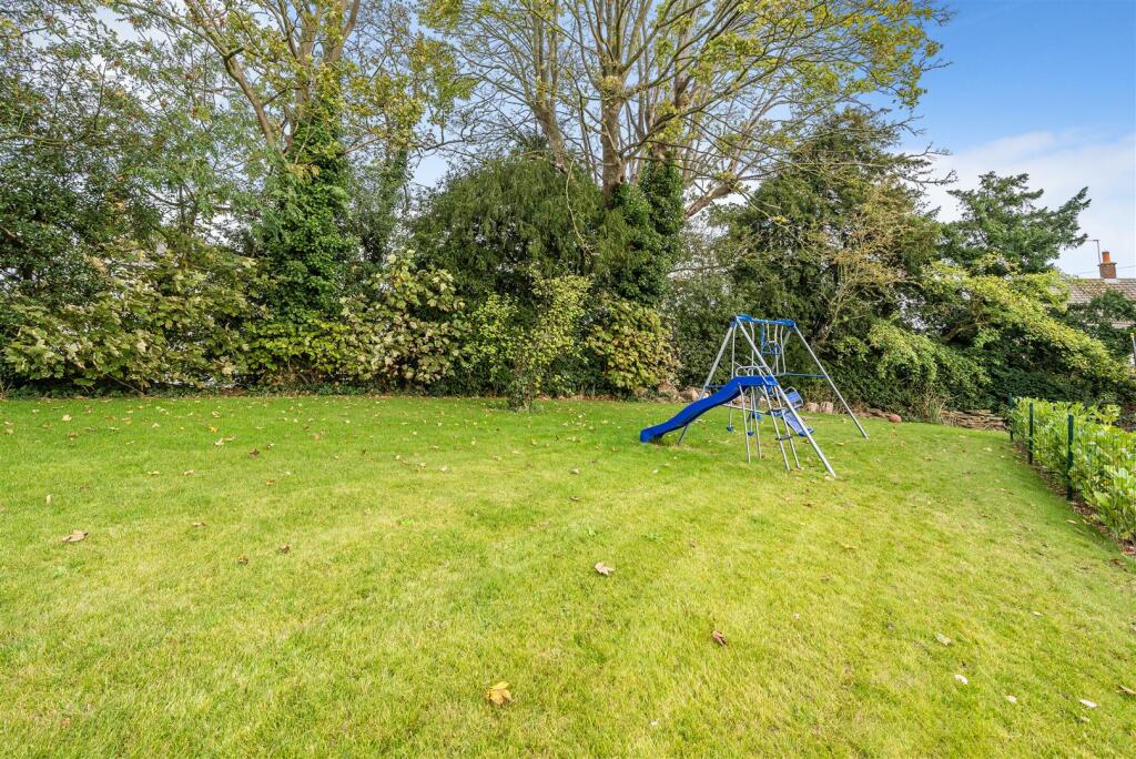 The White House, Ullesthorpe