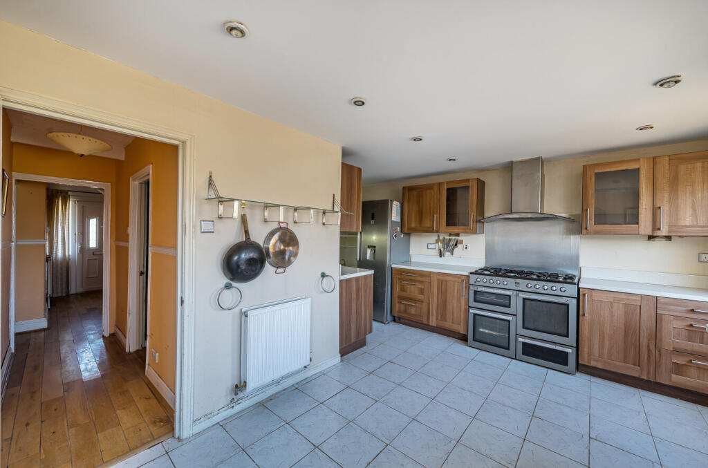 1383016569206430ed484