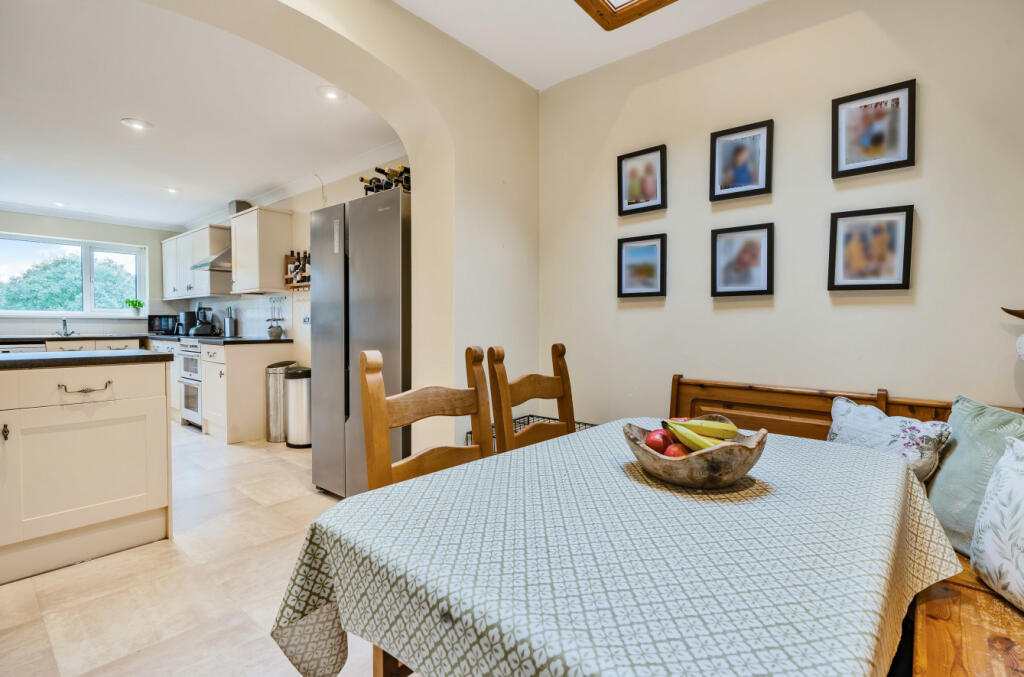 Breakfast Room